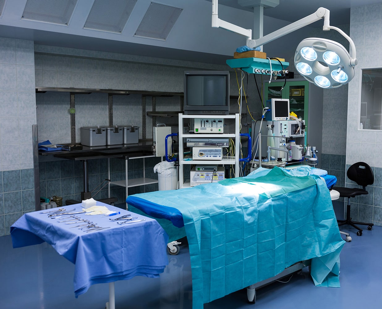 operating-room-min